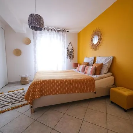 Prázdninový dům L'escapade, Maison De Village Classee Meuble De Tourisme 4 Etoiles Marseillan (Herault)